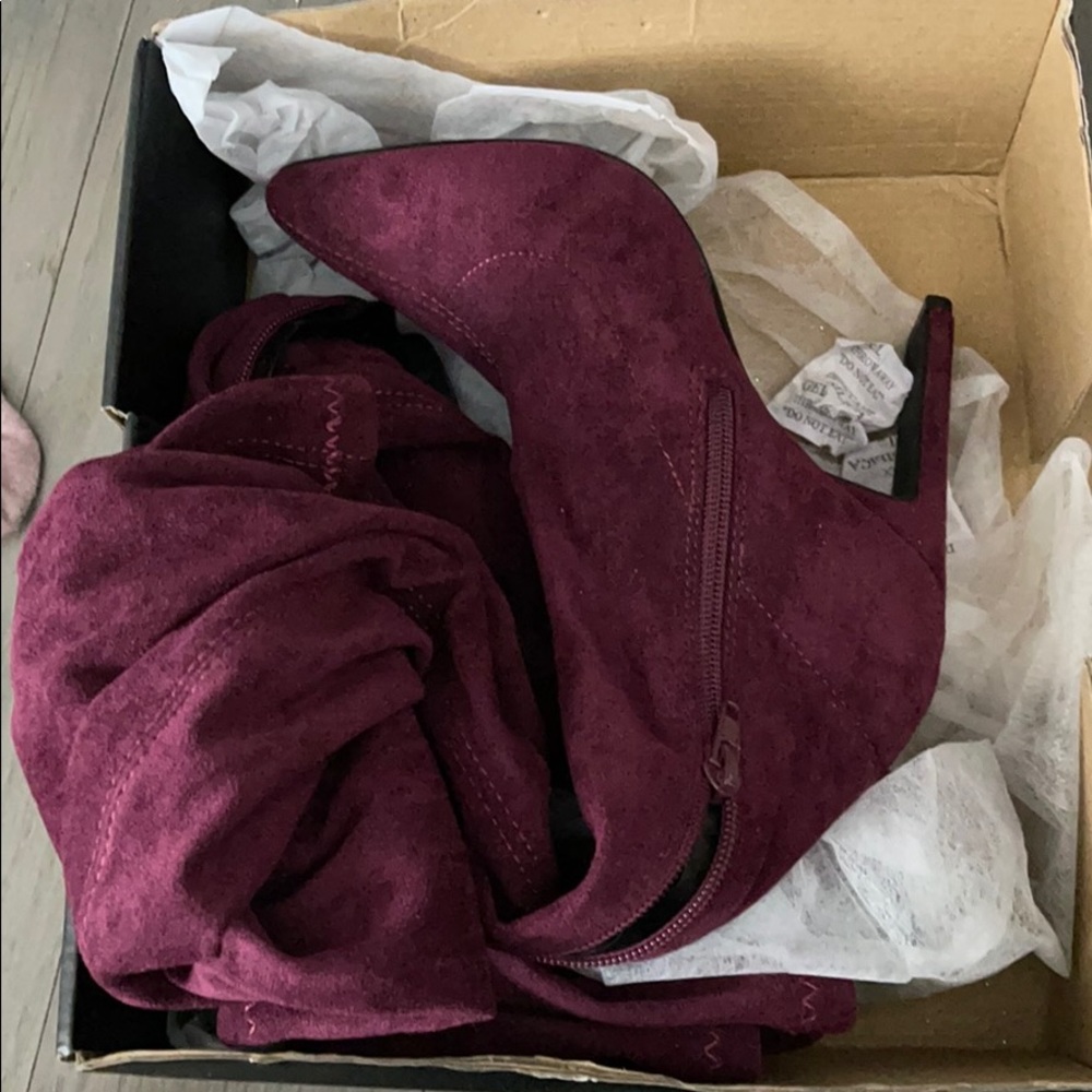 Nuevas en su caja..